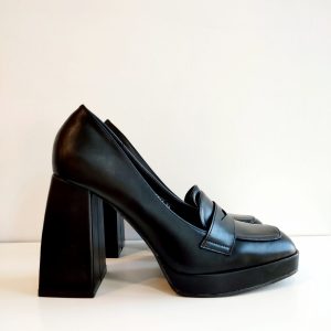 Mocasines Victoria Negro