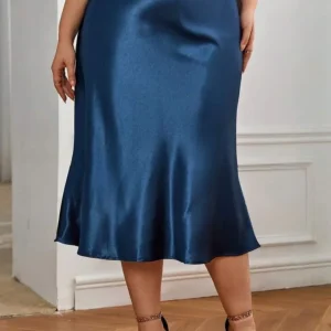 FALDA SATINADA AZUL