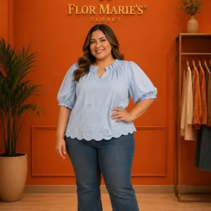 Blusa Azul Cielo Manga Abombachada Bordes Ondulados/Talla Curvy para Mujer en Panamá