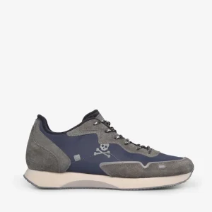 SNEAKERS DETALLE SUELA LATERAL