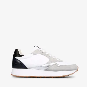 SNEAKERS METALIZADA SUELA PRONUNCIADA