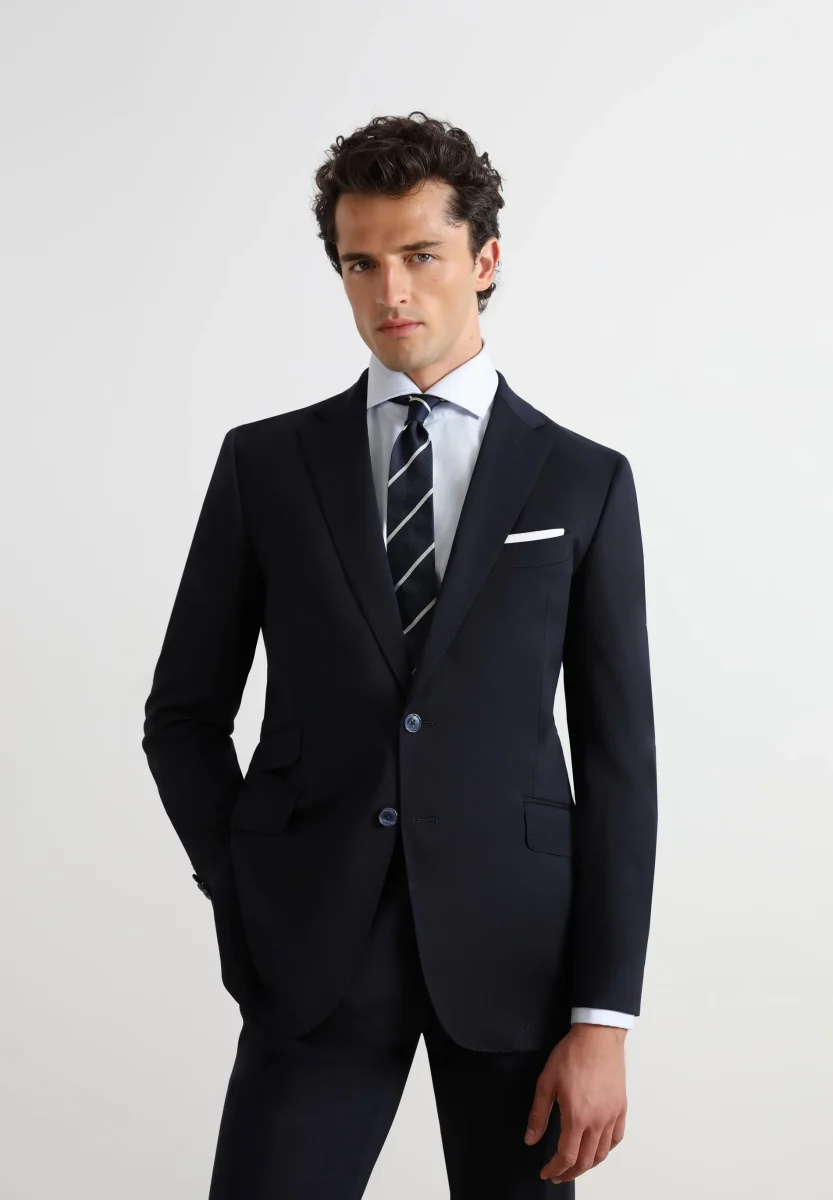 TRAJE CLÁSICO AZUL MARINO - Imagen 3