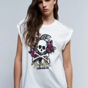 CAMISETA PRINT DETALLE MANGA