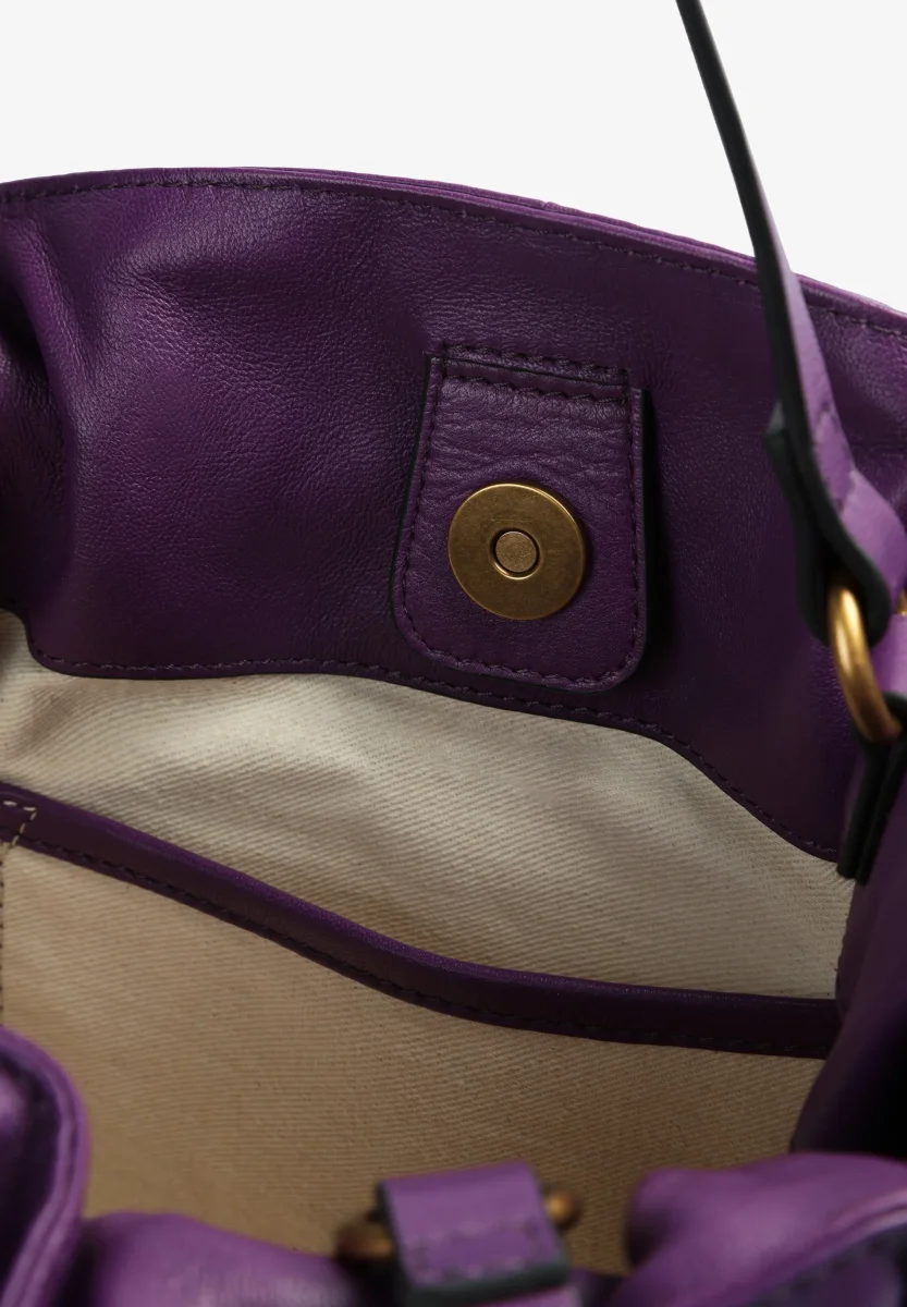 BOLSO HOMBRO PIEL DETALLES FRUNCES - Imagen 9