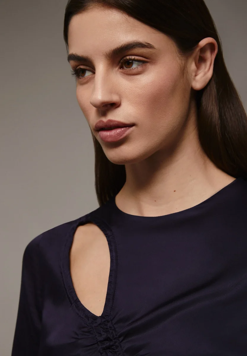 VESTIDO MIDI SATINADO ABERTURAS - Imagen 6