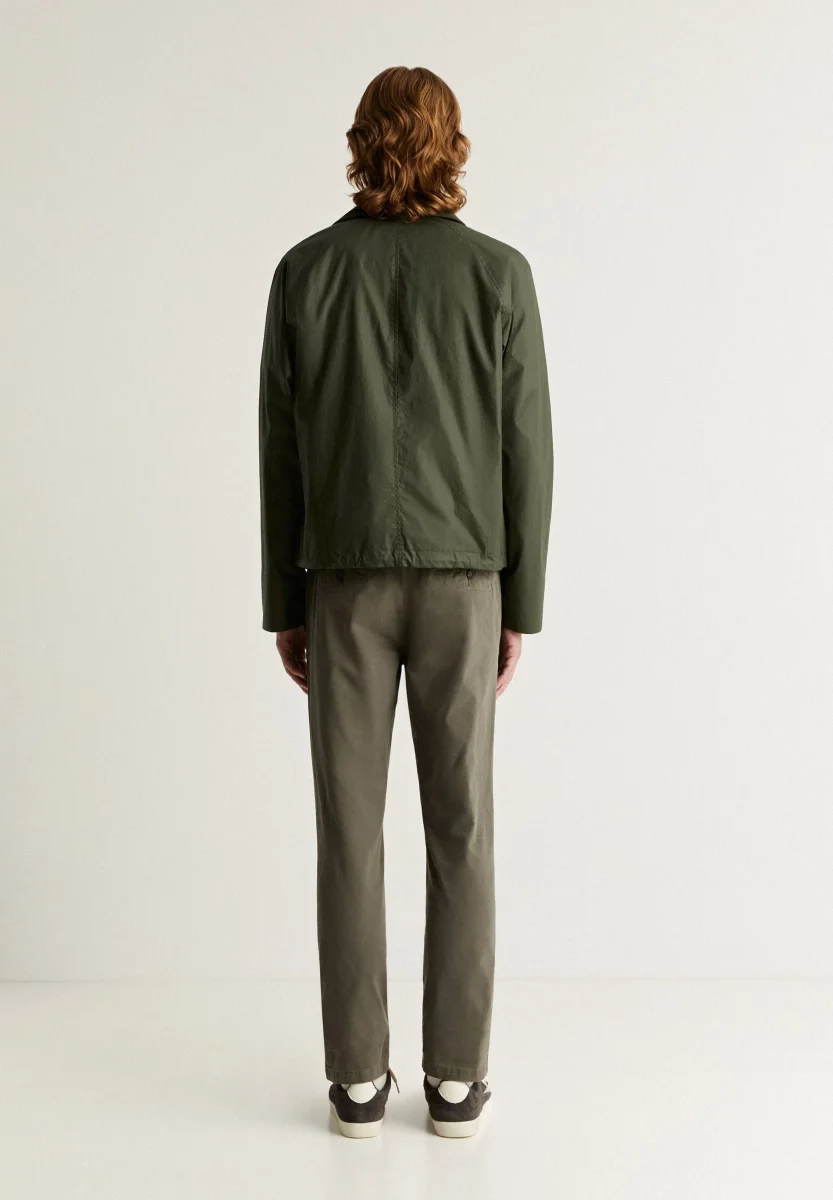 PANTALÓN CHINO CASUAL - Imagen 5