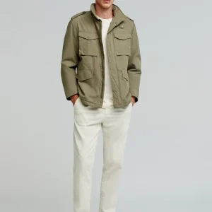 PANTALÓN CHINO PINZAS RELAXED