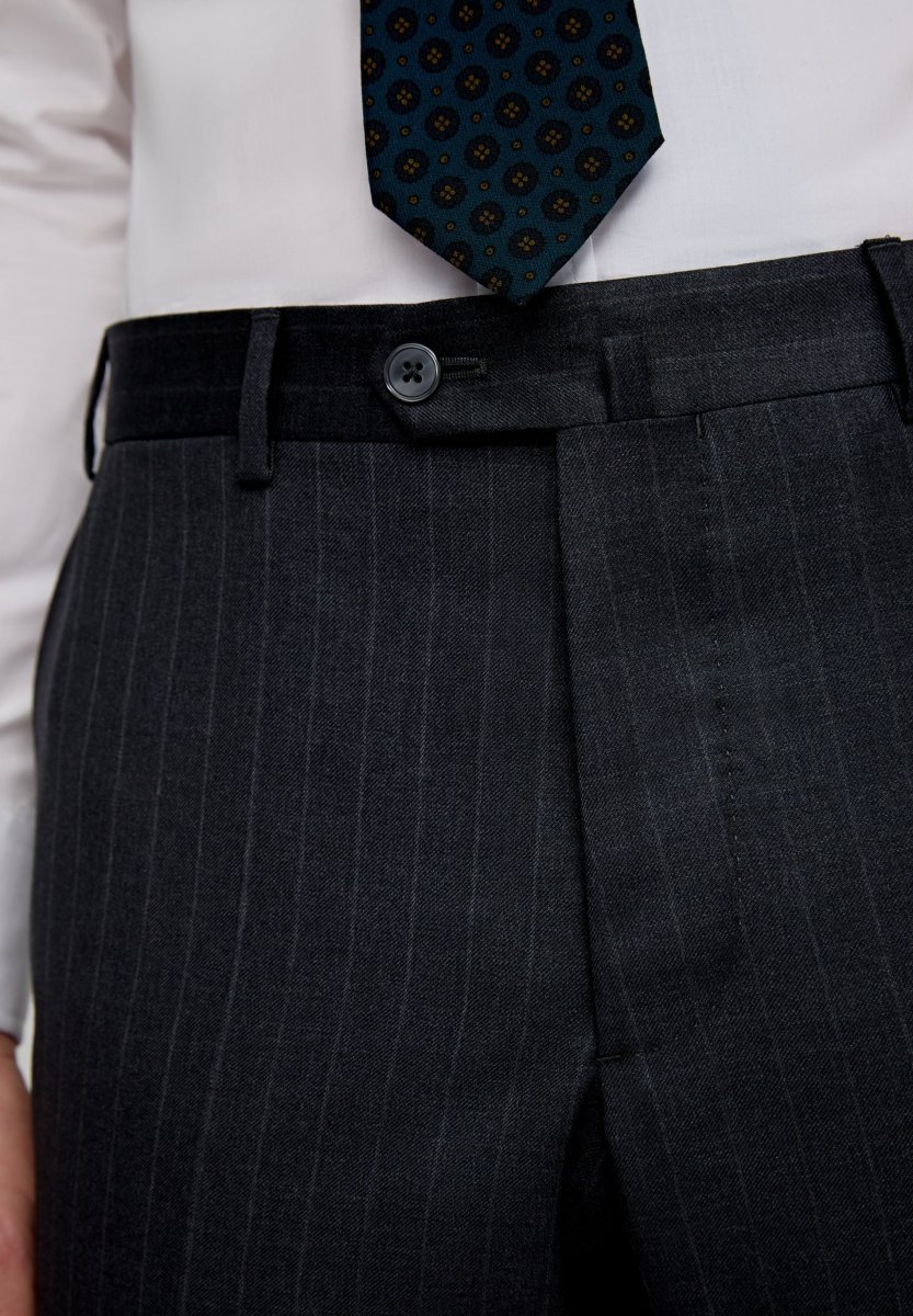 TRAJE GRIS RAYA DIPLOMÁTICA - Imagen 9