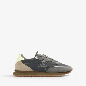 SNEAKERS LIGERAS CALAVERA CONTRASTE