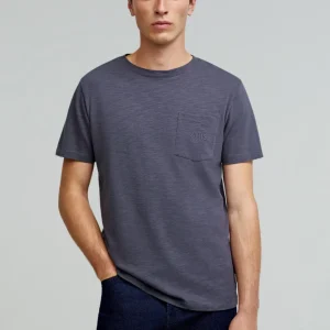 CAMISETA DETALLE BOLSILLO