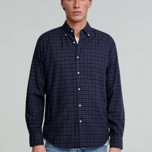 CAMISA CUADROS CUELLO BOTONES
