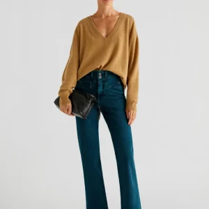JEANS RECTOS BOTÓN JOYA