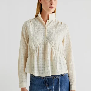 BLUSA CUELLO SUBIDO ESTRUCTURA