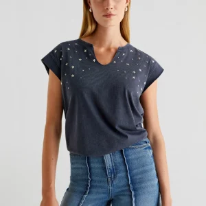 CAMISETA TACHAS ESTRELLAS