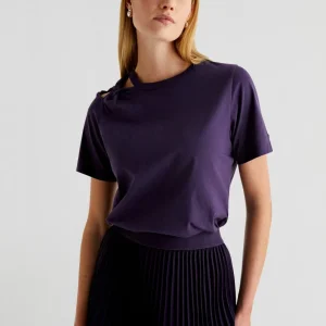CAMISETA DETALLE NUDO