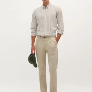 PANTALÓN CHINO PLIEGUES