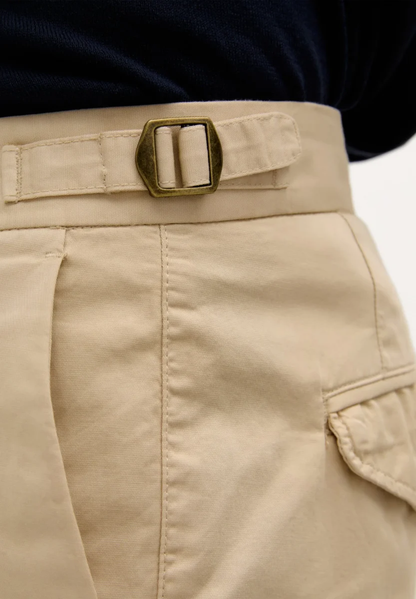 PANTALÓN CHINO PINZAS - Imagen 5