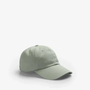 GORRA CALAVERA BORDADA TONO