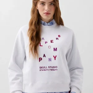 SUDADERA LETRAS BORDADAS