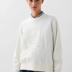 SUDADERA CALAVERA RELIEVE FRONTAL