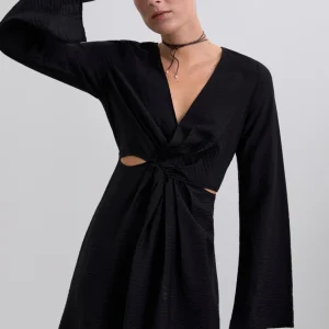 VESTIDO MINI DETALLE NUDO
