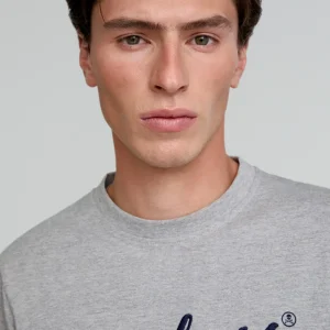 CAMISETA LOGO BORDADO