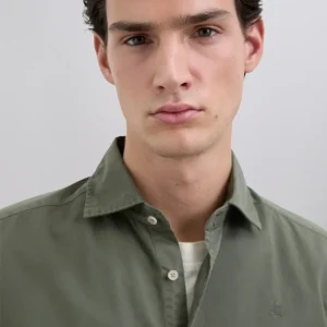 CAMISA REGULAR FIT BORDADA