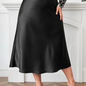 FALDA SATINADA NEGRA