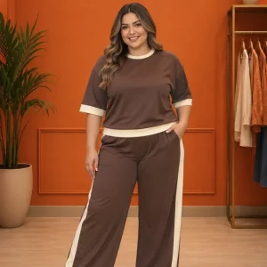 Conjunto Plus Size Deportivo de Dos Piezas en Marrón con Detalles en Contraste