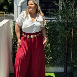 SARISA PANTALON PLUS SIZE PLISADO BORGOÑA