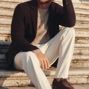 PANTALÓN CHINO PINZAS RELAXED