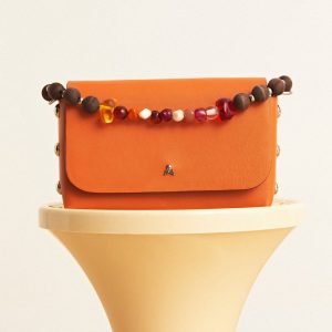 BOLSO PIEL MINI ASA ABALORIOS