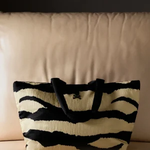BOLSO SHOPPER REVERSIBLE ANIMAL PRINT