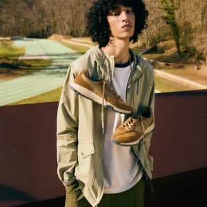 SNEAKERS DETALLES REFLECTANTES