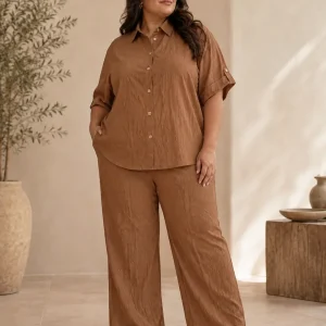Conjunto Marrón de Camisa y Pantalón de Pierna Ancha