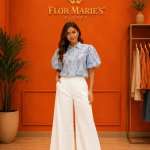 Blusa A Finas Rayas Azul Con Relieve De Diseño De Flores / Talla Regular para Mujer en panamá