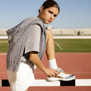 SNEAKERS SUELA ANCHA