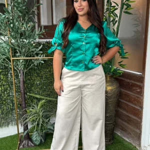 BLUSA VERDE SATINADA