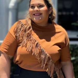 BLUSA PLUS SIZE CHOCOLATE CON FLECOS
