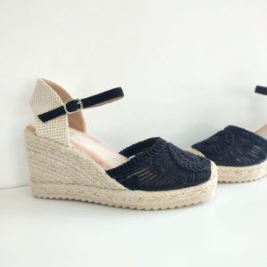Cuñas Crochet Negro