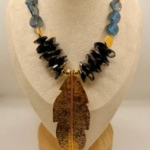 Collar Colombiano Hoja Dorada Con Baño De Oro