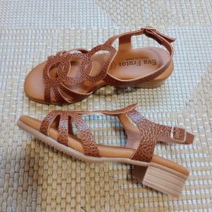 Sandalias Piel Helen Cuero