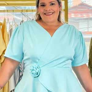 Blusa turquesa Elegante Peplum para Mujer con Detalle Floral/ Blusa Formal y Moderna en Panamá