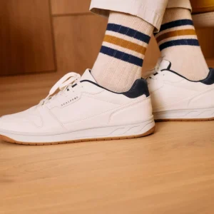 SNEAKERS ETIQUETA LOGO