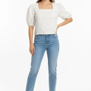 BLUSA BLANCA OJALILLO CORAZONES