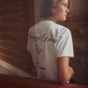 CAMISETA LOGO SCALPERS X LOVE STORIES
