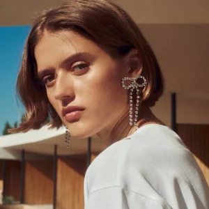 PENDIENTES LAZO CRISTALES SCALPERS X LOVE STORIES