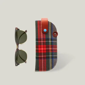 NO.15 | SUNGLASSES SLEEVE - GREY TARTAN