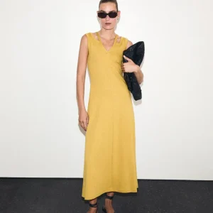 VESTIDO MIDI CUT OUT