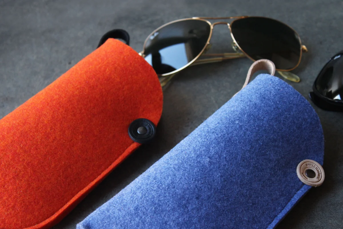 NO.15 | SUNGLASSES SLEEVE - ORANGE - Imagen 3